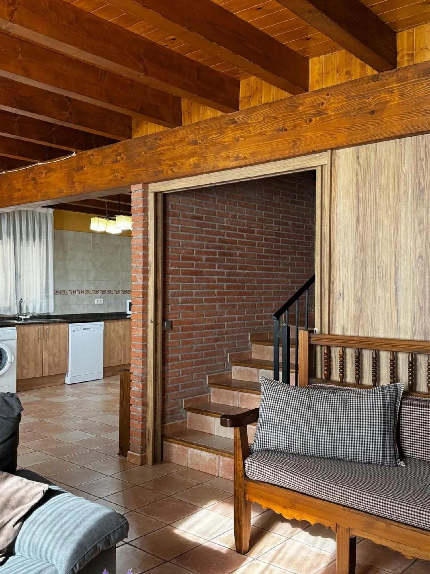 Spacious House In Ogassa With Terrace And Bbq Екстер'єр фото